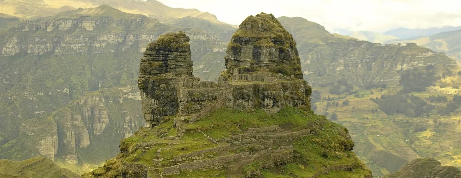 Waqrapukara Trek